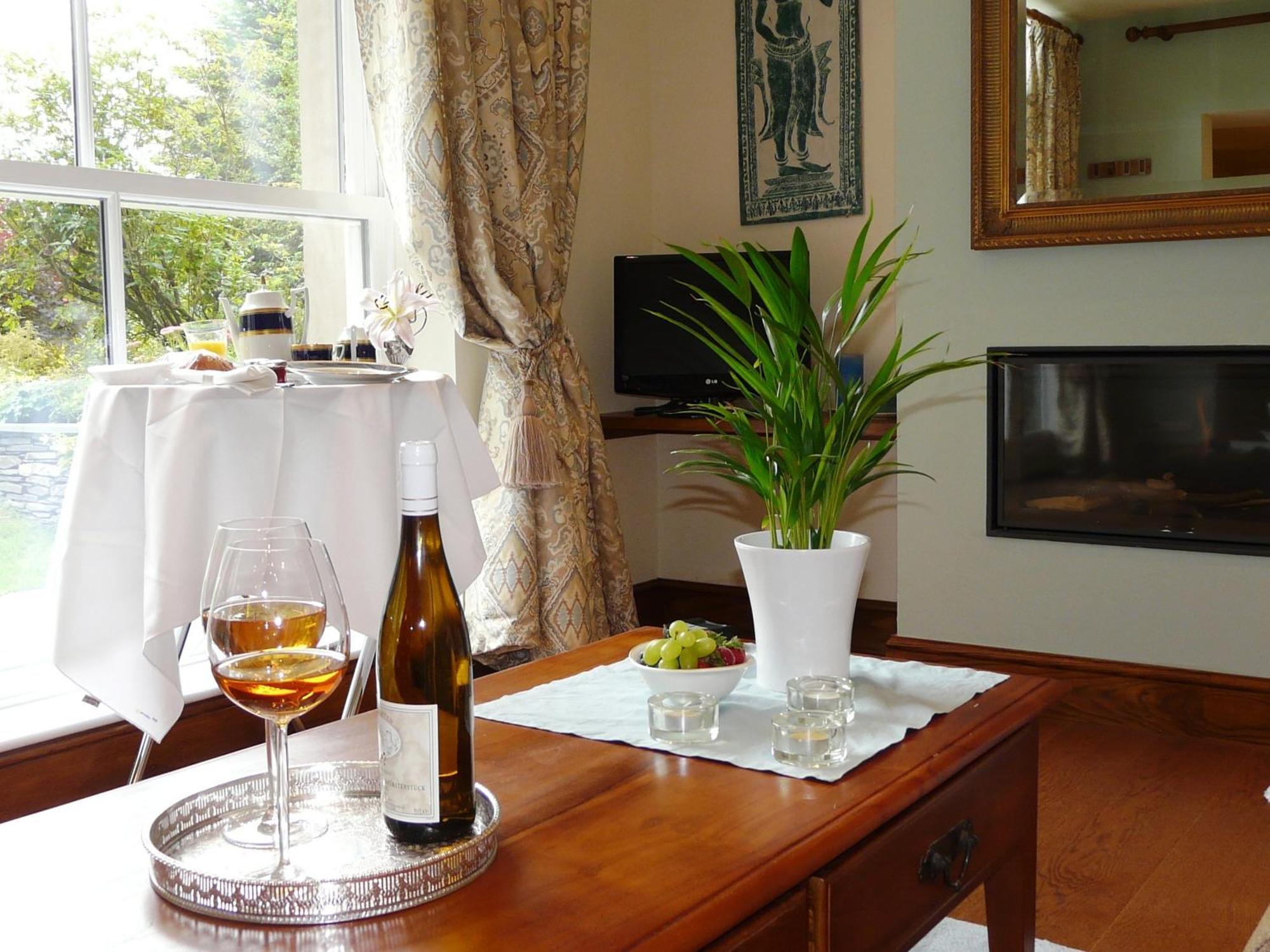 ウィンダミア アンズデール ハウス Bed & Breakfast エクステリア 写真